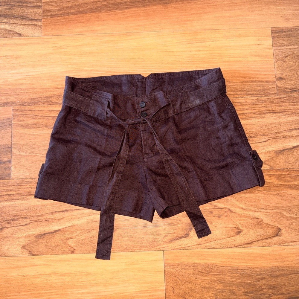 Elan chocolate brown 100% linen summer shorts. Small
